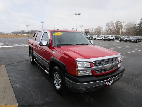 Used 2005 Chevrolet Avalanche Z66 w/ Sun And Sound Package image 7