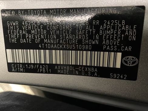 Used 2025 Toyota Camry LE FWD image 24
