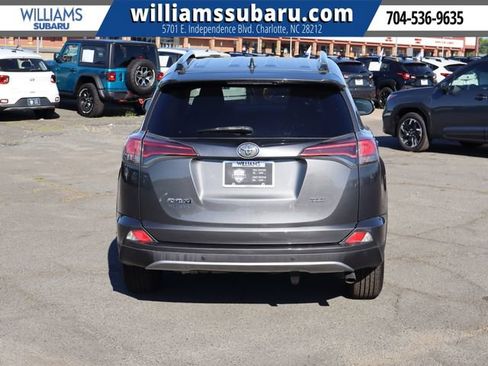 Used 2017 Toyota RAV4 XLE FWD image 7
