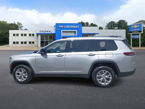 Used 2022 Jeep Grand Cherokee L Limited image 6