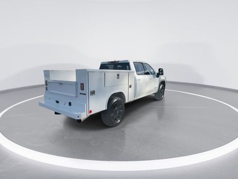 Used 2025 GMC Sierra 2500 AT4 image 21