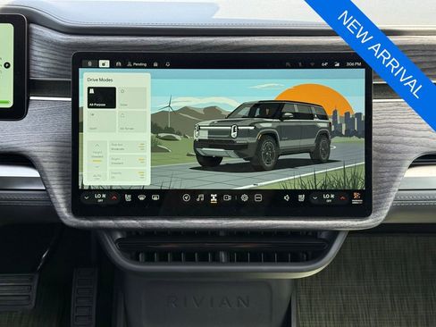 Used 2026 Rivian R1S Adventure AWD/4WD image 18