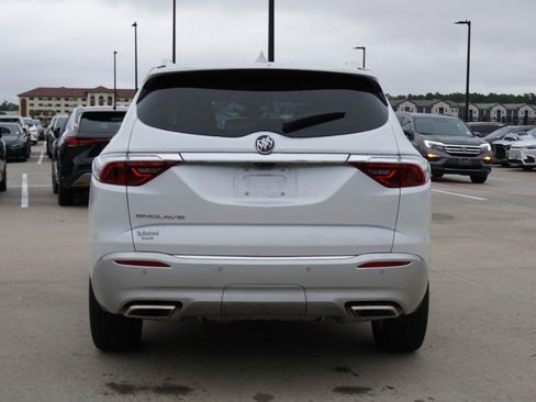 Used 2023 Buick Enclave Premium w/ Experience Buick Package image 7