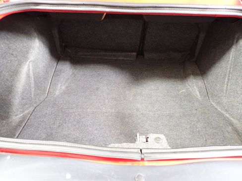 Used 2015 Dodge Challenger R/T Scat Pack w/ Scat Pack Stripe Group image 18