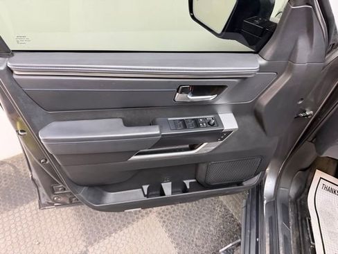 Used 2025 Toyota Tundra Platinum w/ TRD Off-Road Package AWD/4WD image 18