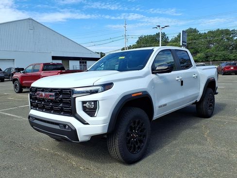 New 2026 GMC Canyon Elevation w/ Convenience Package AWD/4WD image 3