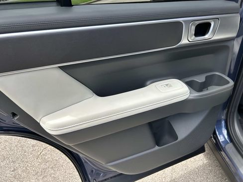 Certified 2025 Hyundai Santa Fe SEL FWD image 21