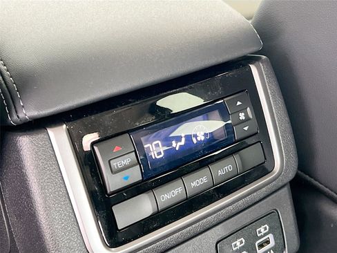 New 2026 Subaru Ascent Premium image 24