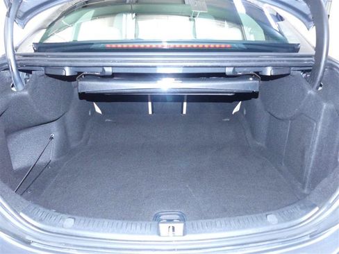 Used 2019 Mercedes-Benz E 300 image 29