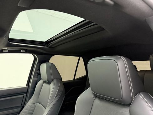 Used 2025 Toyota 4Runner TRD Off-Road Premium image 25