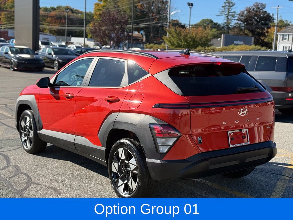 Certified 2024 Hyundai Kona SEL AWD/4WD image 3