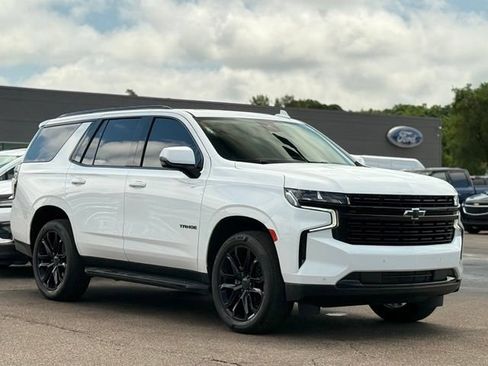 Used 2023 Chevrolet Tahoe RST w/ Luxury Package AWD/4WD image 34