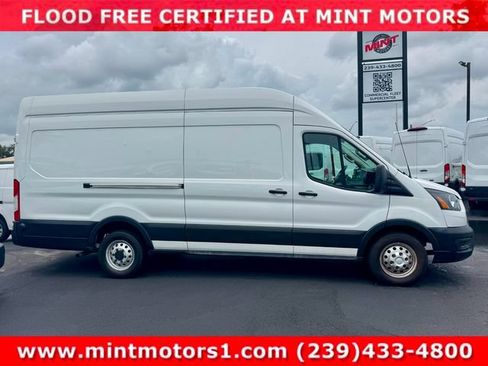 Used 2024 Ford Transit 250 148 High Roof Extended AWD image 7
