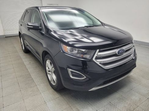 Used 2018 Ford Edge Titanium w/ Equipment Group 301A AWD/4WD image 13