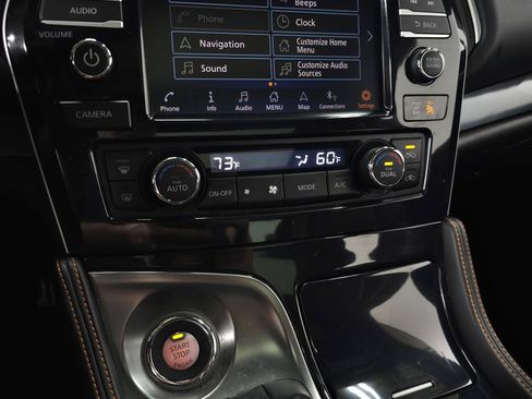Used 2019 Nissan Maxima SR w/ Premium Package FWD image 29