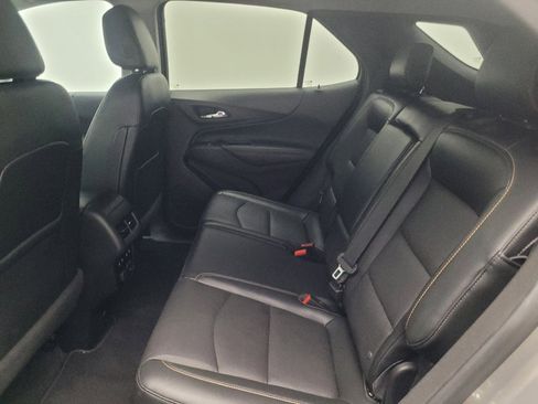 Used 2018 Chevrolet Equinox Premier FWD image 18
