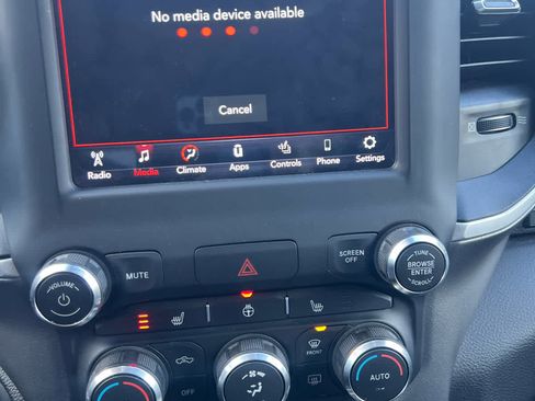 Used 2020 RAM 1500 Big Horn image 18