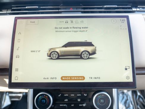 Certified 2023 Land Rover Range Rover SE image 27