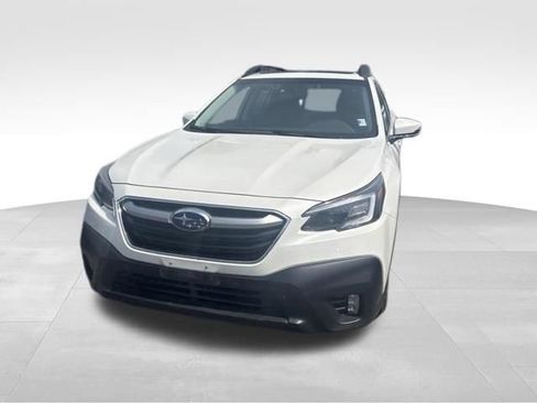 Used 2020 Subaru Outback Premium w/ Popular Package #1 AWD/4WD image 17
