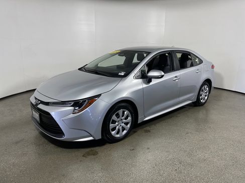 Certified 2024 Toyota Corolla LE FWD image 7