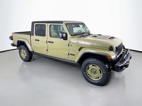 New 2026 Jeep Gladiator Willys AWD/4WD image 1