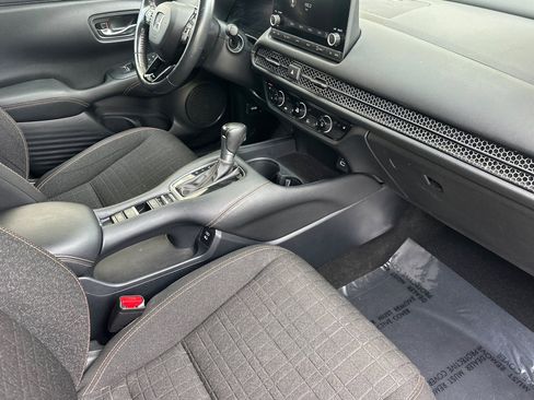 Used 2024 Honda HR-V Sport image 31