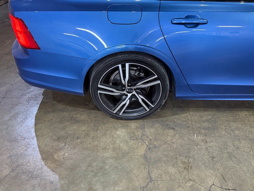 Used 2020 Volvo S90 T6 R-Design AWD/4WD image 6