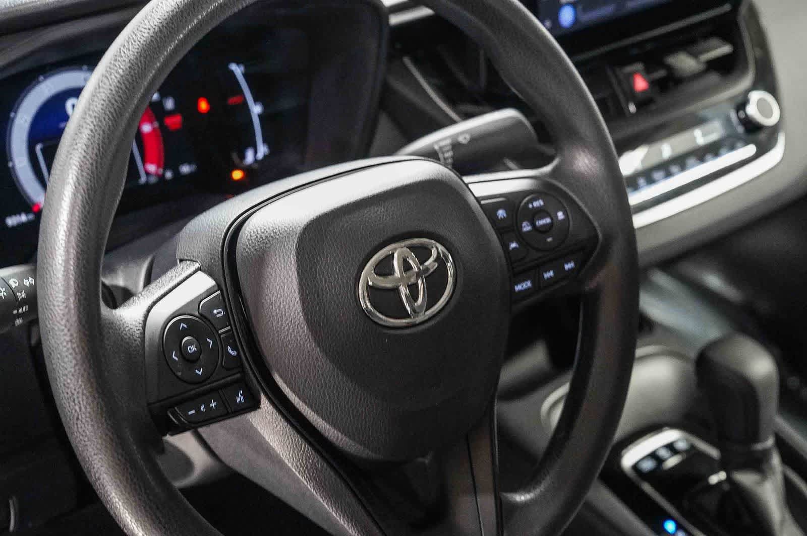 Certified 2026 Toyota Corolla LE w/ Carpet Mat Package (TMS) FWD image 21