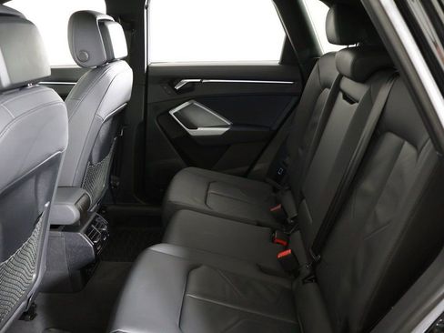 Used 2023 Audi Q3 2.0T Premium Plus w/ Premium Plus Package image 37