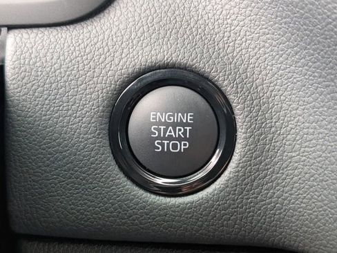 New 2026 Toyota Tundra Limited AWD/4WD image 15