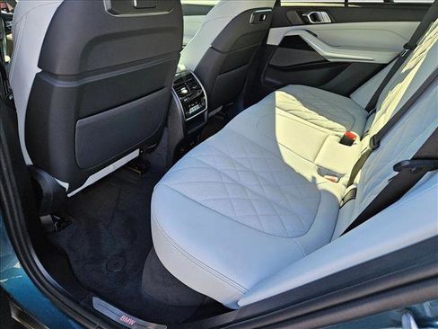 New 2026 BMW X5 xDrive40i AWD/4WD image 15
