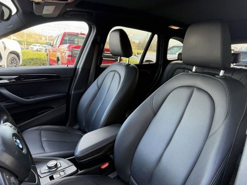 Used 2020 BMW X1 xDrive28i AWD/4WD image 16