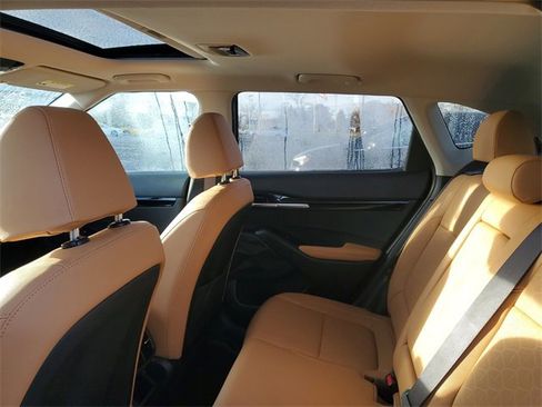 Certified 2025 Kia Seltos EX w/ EX Sunroof Package image 9
