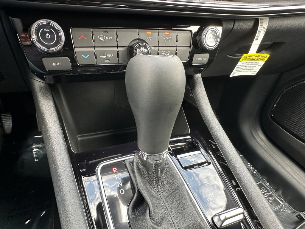 New 2026 Jeep Compass Latitude AWD/4WD image 28