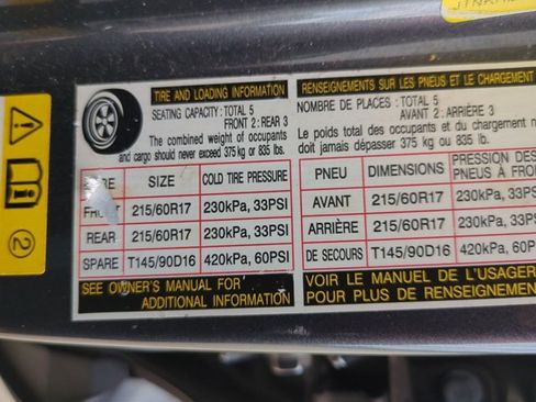 Used 2019 Toyota C-HR LE FWD image 14