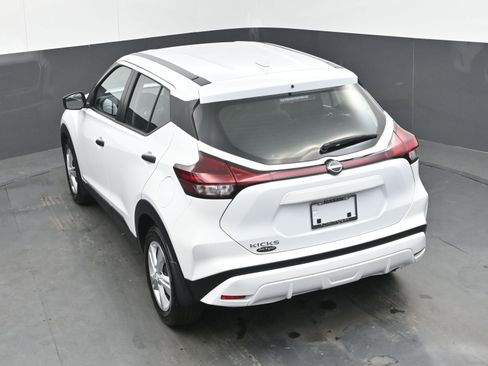 Certified 2025 Nissan Kicks Play S image 34