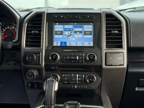 Certified 2018 Ford F150 Raptor w/ Equipment Group 802A Luxury image 30