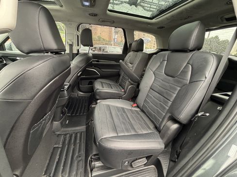 Used 2024 Kia Telluride SX Prestige AWD/4WD image 33