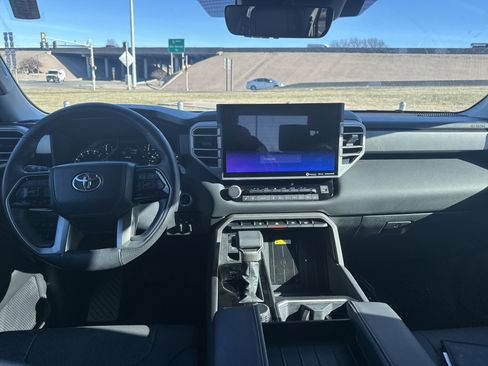 Used 2023 Toyota Tundra Limited image 43