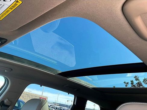 Certified 2023 Hyundai Santa Fe SEL w/ Premium Package image 12