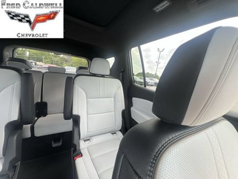 Used 2026 Chevrolet Traverse High Country w/ LPO, Floor Liner Package FWD image 14