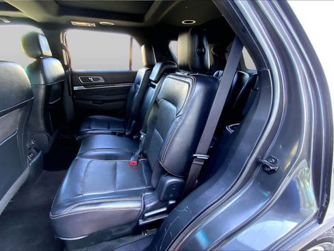Used 2016 Ford Explorer Limited FWD image 21