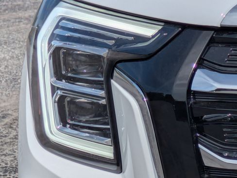 New 2026 GMC Terrain Elevation FWD image 10