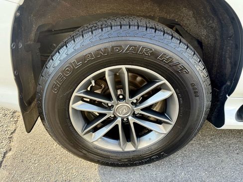 Used 2020 Lexus GX 460 Premium image 12