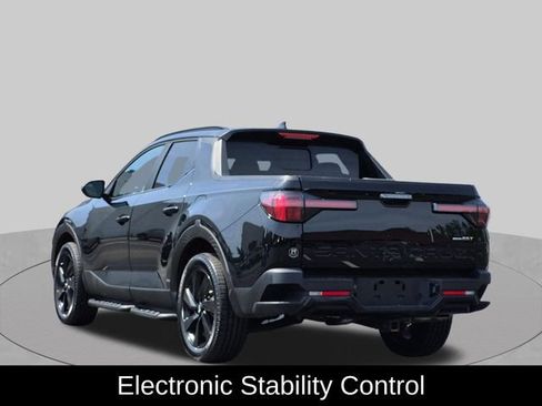 Used 2023 Hyundai Santa Cruz Night AWD/4WD image 8