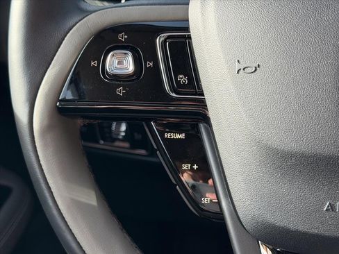 New 2026 Lincoln Corsair Reserve image 26