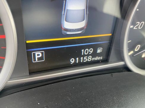 Used 2019 Nissan Sentra SV FWD image 5