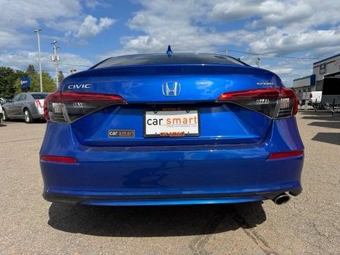 Used 2023 Honda Civic Sport image 6