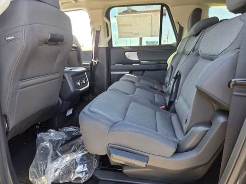 New 2026 Ford Expedition Max Active RWD image 40