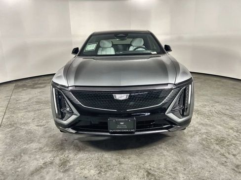 Used 2026 Cadillac Lyriq Sport AWD/4WD image 3